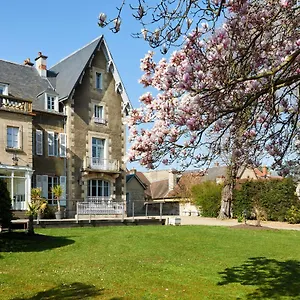 Le Clos De Bourgogne 4*, Moulins (Allier) France